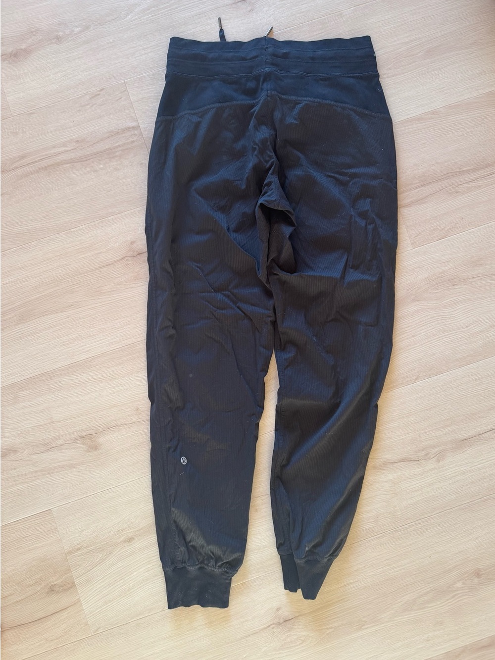 Lululemon Dance Studio Jogger sz 4/6